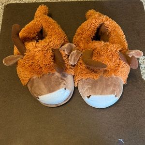 Highland cow slippers